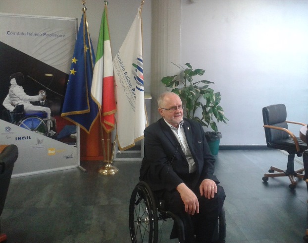 Phil Craven in visita presso il Comitato Paralimpico